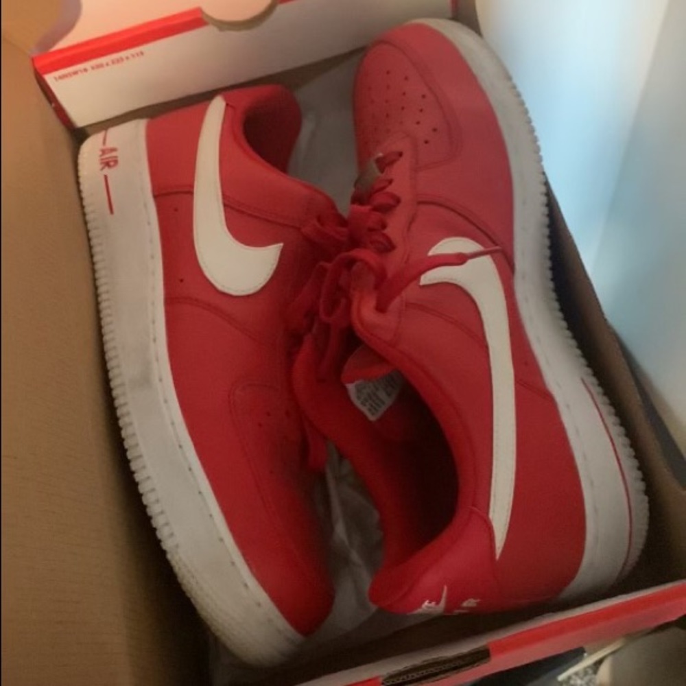 air force 1 low university red white